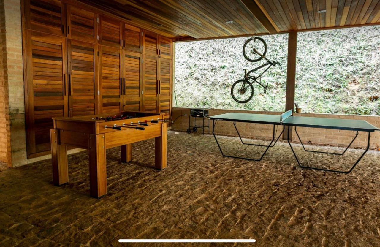 הוילה Campos do Jordão Casa De Vidro Com Vista Mantiqueira - Com Cafe E Staff מראה חיצוני תמונה